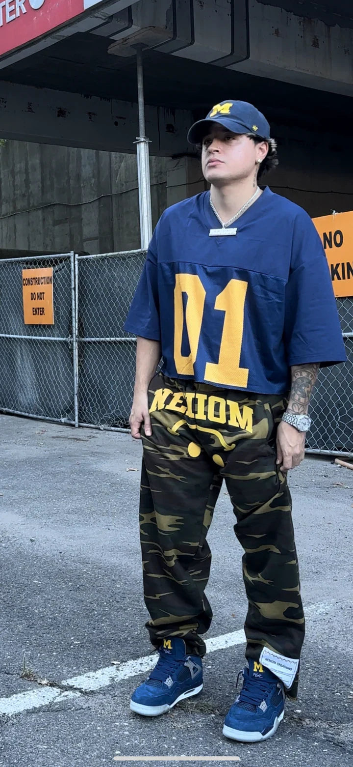 Bloody Camouflage Face Distressed Cotton Sweatpants Loose Fit Streetwear Fashion Camo